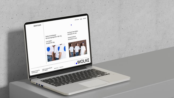 VISUELL Kommunikationsdesign: Corporate Design für punktWOLKE VISUELL Kommunikationsdesign: Corporate Design punktWOLKE: Detailansicht der Teamseite der Website auf einem Macbook