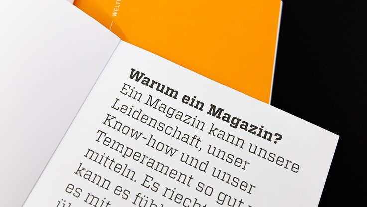 VISUELL Kommunikationsdesign: Editorial Design inMotion: Detailaufnahme Innenseite - Aufschrift: Warum ein Magazin?
