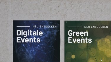 VISUELL Kommunikationsdesign: Corporate Design Liederhalle: Blaues Poster - Aufschrift: Digitale Events und grünes Poster - Aufschrift: Green Events